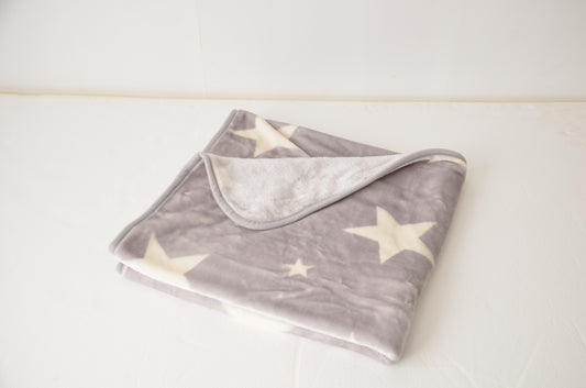 ふんわりあったか密度1.9倍 超マイクロファイバー毛布 スター柄 100x140cm ハーフケット