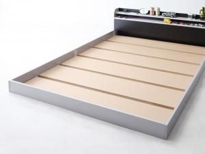 スーパSALE10倍＆4時間限定10％OFF 二段の棚・コンセント付きフロアベッド フレームのみ ダブル 組立設置付