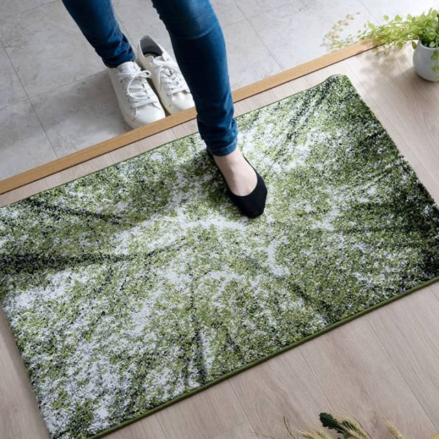 スーパSALE10倍＆4時間限定10％OFF 玄関マット トルコ製 ウィルトン織り 森 約60×90cm 抗菌防臭 消臭機能 へたりにくい