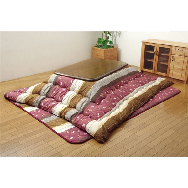 和柄 こたつ布団/敷布団セット うさぎ柄 長方形 ローズ 約205×245cm ピーチスキン 起毛 掛敷セット 〔リビング〕代引NG