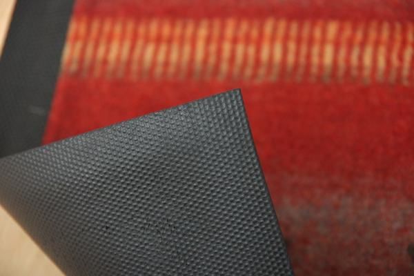 スーパSALE10倍＆4時間限定10％OFF ギャッベ柄 玄関マット/フロアマット 【レッド 約50×80cm】 長方形 洗える 屋内 屋外共用 〔入口 ポーチ テラス〕【代引NG】
