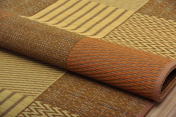 い草 花ござ ラグマット/絨毯 江戸間4.5畳 約261×261cm ベージュ 日本製 抗菌 防臭 消臭 調湿 パッチワーク風 〔リビング〕代引NG