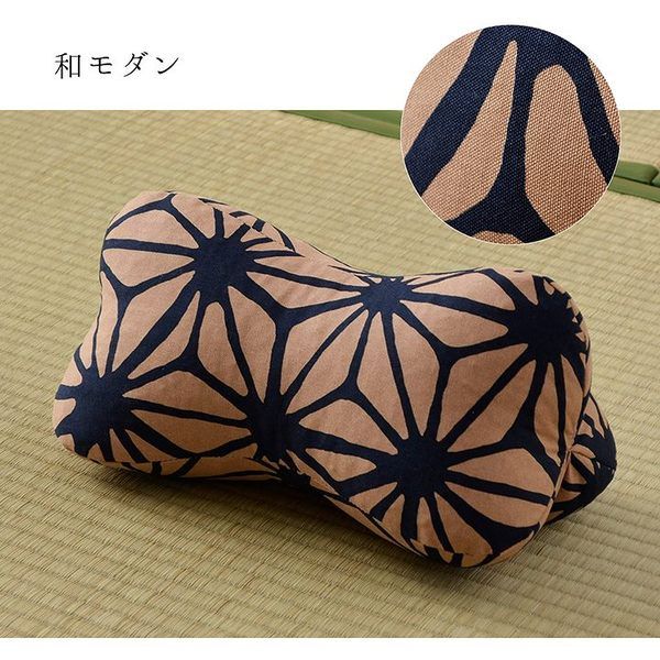 3%OFFクーポン有  寝具 枕 くつろぐ もっちり 機能性 お昼寝 低反発チップ パイプ 日本製 ほね枕 足枕 約32×15cm ネイビー