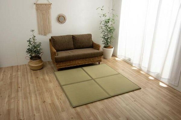 スーパSALE10倍＆4時間限定10％OFF 吸着タイプ ずれにくい 畳マット 約67×67×2cm ナチュラル【代引NG】