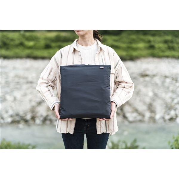 スーパSALE10倍＆4時間限定10％OFF ハーフケット 約100×140cm グレー 吸湿発熱 撥水 抗菌 防臭 防ダニ コンパクト収納 超軽量 カポック綿 あったか アウトドア