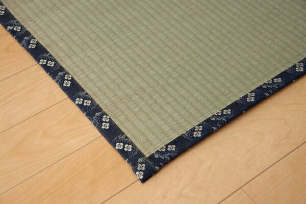 日本製 い草 上敷き/ラグマット 糸引織 本間6畳 約286×382cm 抗菌 防臭 調湿機能付き 梅花 〔リビング〕代引NG