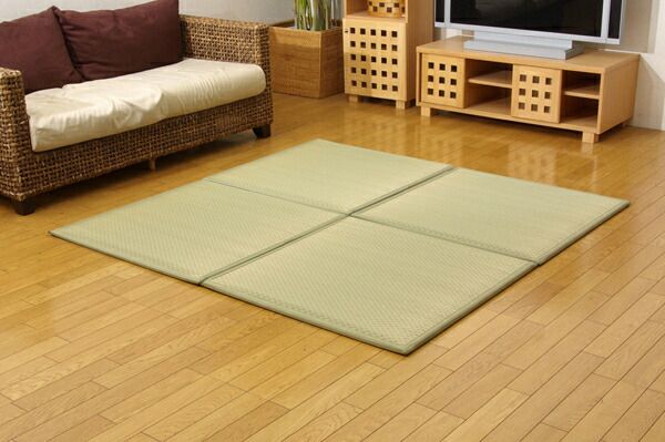日本製 い草 ユニット畳/置き畳 【82×82×2.3cm ナチュラル 9枚1組】 中材：低反発ウレタン＋フェルト 遮音 対騒音 耐衝撃【代引NG】