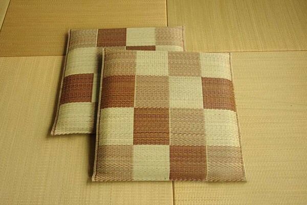 い草 座布団 織込千鳥 2枚組 ブラウン 約55×55cm×2P 抗菌 防臭 調湿 日本製 ブロック 〔リビング 来客 和室〕代引NG